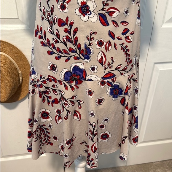 Banana Republic Floral Print Short Sleeve Dress 6 - Picture 7 of 14